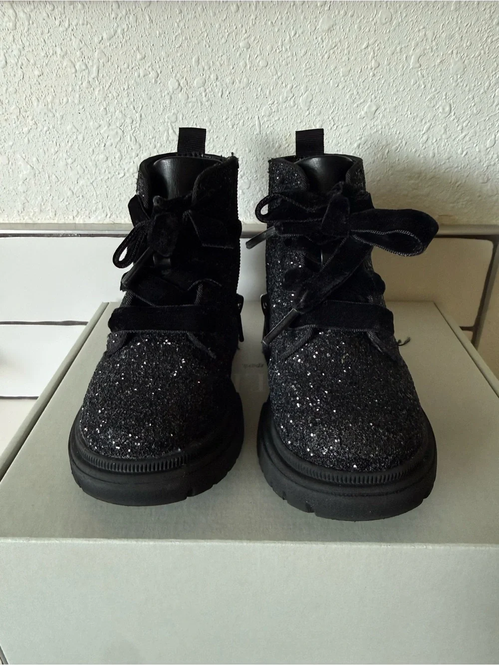 Cat & Jack Black Glitter Lace-Up Ankle Boots for Kids